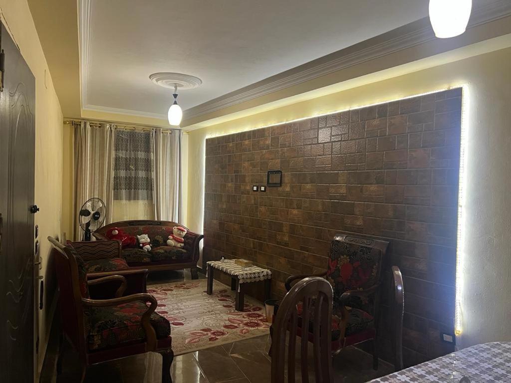Momen Pyramids Inn Kafret el-Gabal Екстериор снимка