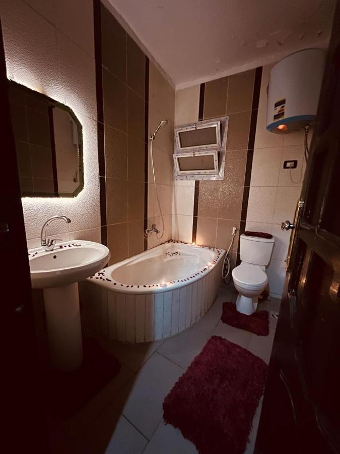 Momen Pyramids Inn Kafret el-Gabal Екстериор снимка