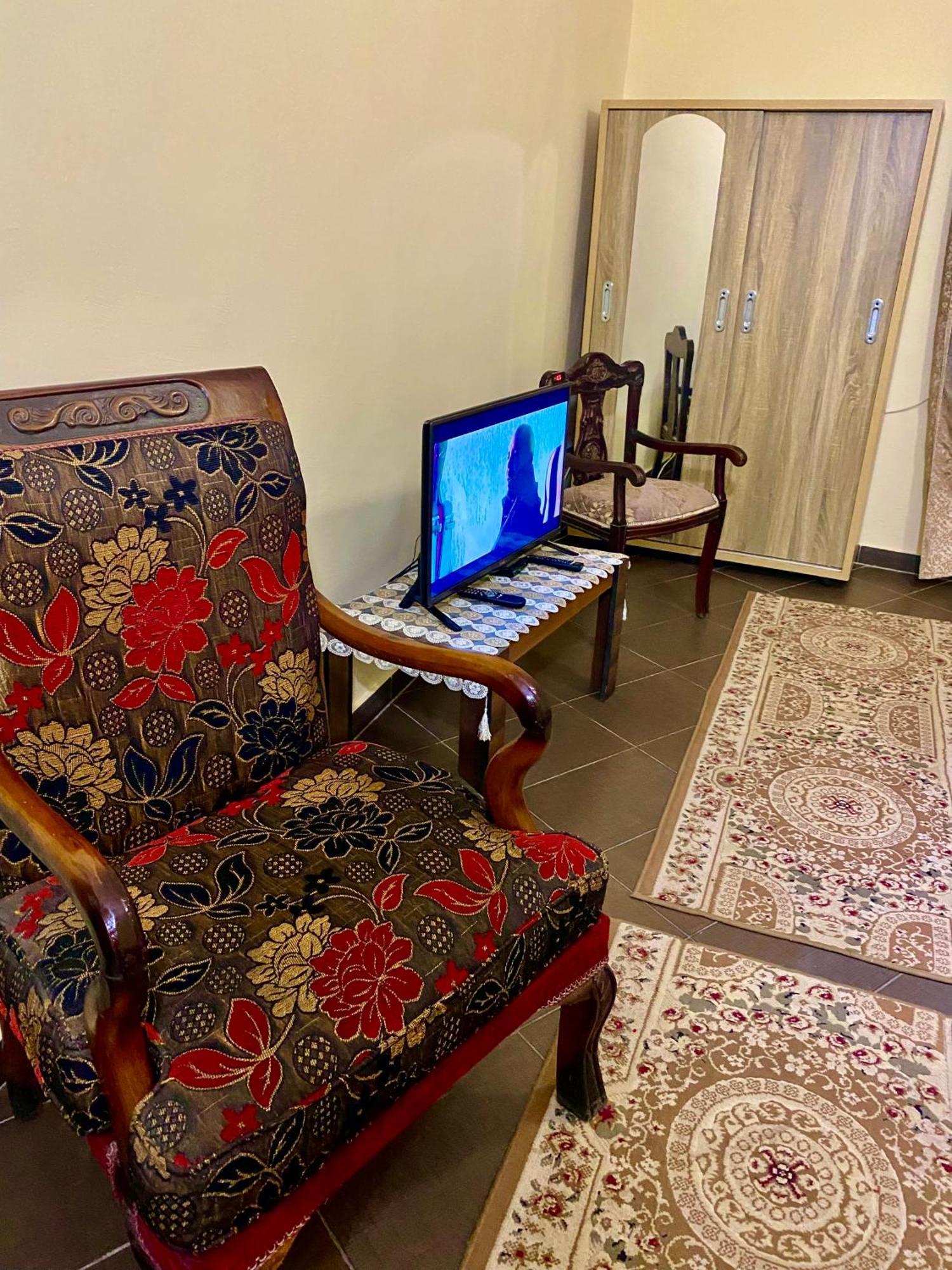 Momen Pyramids Inn Kafret el-Gabal Екстериор снимка