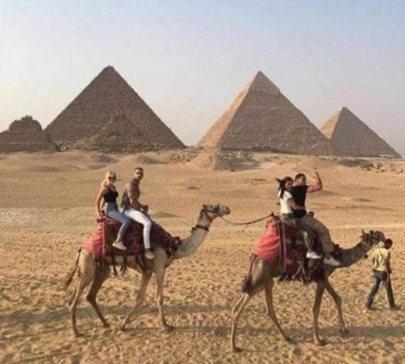 Momen Pyramids Inn Kafret el-Gabal Екстериор снимка
